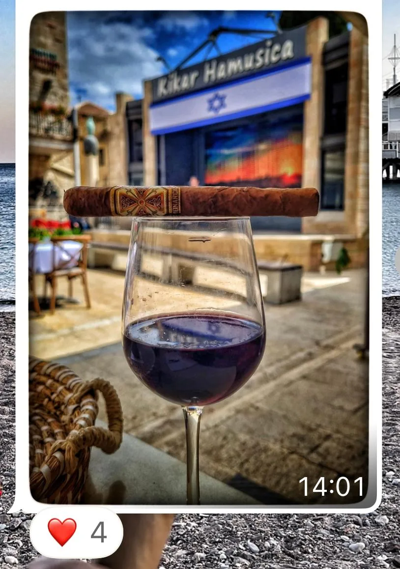 מונרכה